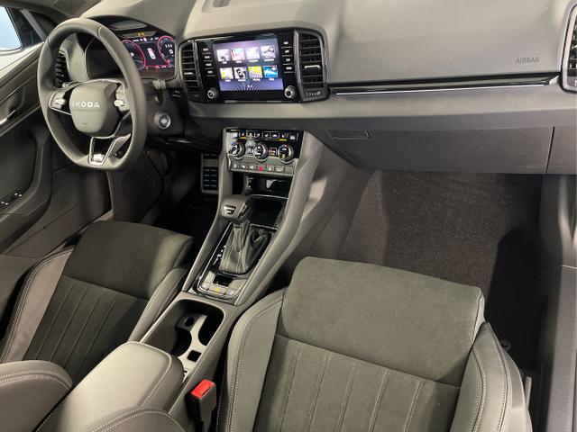 Skoda / Karoq / Blau / / / TDI 4x4 AHK+360&deg;+Alu19+Navi+Matrix+Winter-Paket