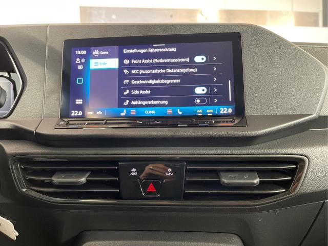 Volkswagen / Caddy / Blau / / / 1.5 TSI GV5+AHK+Climatronic+App-Connect+Winterpaket+ACC+SideAssist