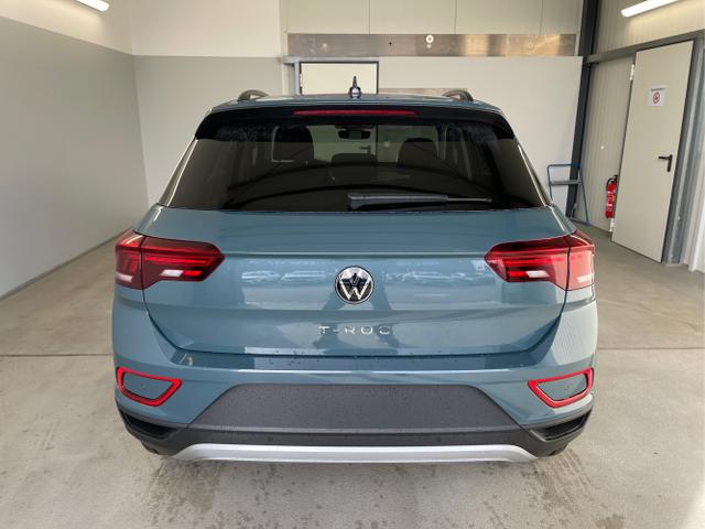 Volkswagen / T-Roc / Blau / / / 150PS AHK+Keyless+Kamera+ACC+Sitzheiz+Climatronic+Alu17