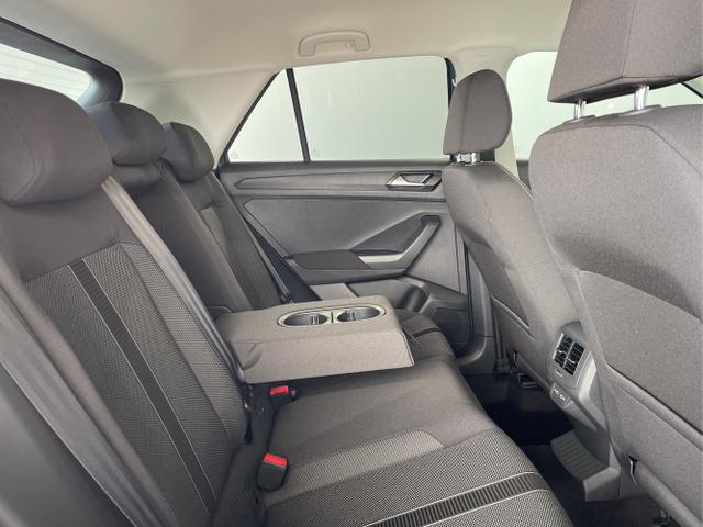 Volkswagen / T-Roc / Silber / / / 150PS AHK+Keyless+Kamera+ACC+Sitzheiz+Climatronic+Alu17