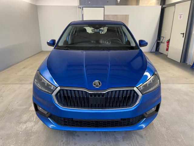 Skoda / Fabia / Blau / / / 95PS AHK+Sitzheizung+Lenkradheizung