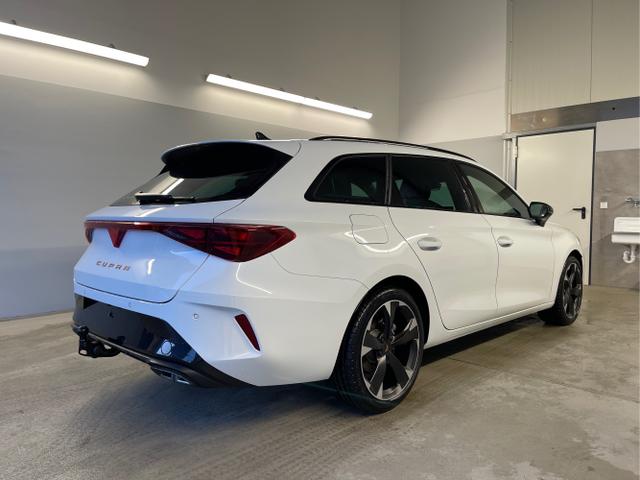 Cupra / Leon Sportstourer / Wei&szlig; / / / 150PS TDI DSG AHK+Kamera+el. Heckklappe