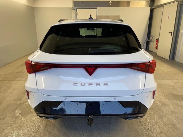 Cupra / Leon Sportstourer / Wei&szlig; / / / 150PS TDI DSG AHK+Kamera+el. Heckklappe