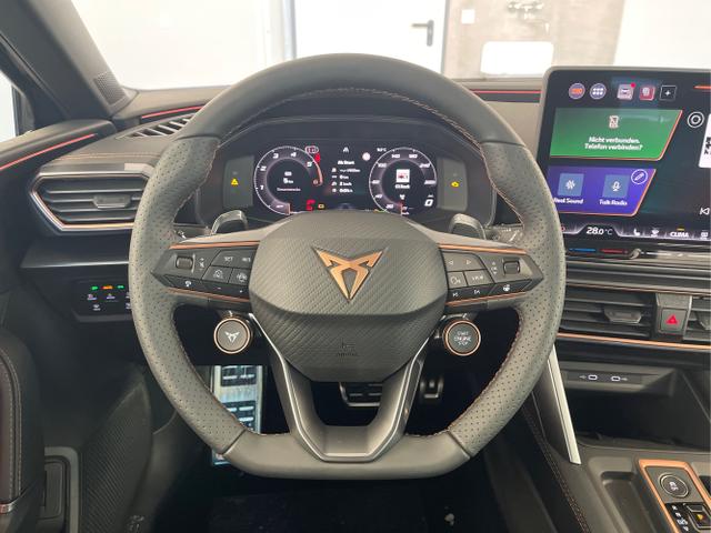 Cupra / Leon Sportstourer / Wei&szlig; / / / 150PS TDI DSG AHK+Kamera+el. Heckklappe