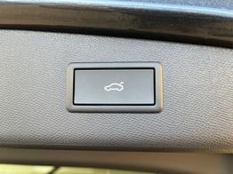 Cupra Leon ST 150PS TDI DSG AHK+Matrix+Navi+Kessy+Kamera+SideAssist+Sitzheiz+Alu18 