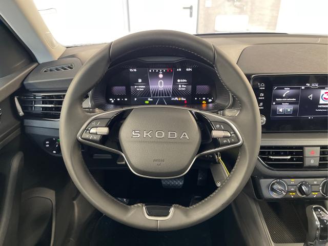 Skoda / KAMIQ / Grau / / / 115PS DSG AHK+16 Zoll Alu+Sitzheizung+App-Connect+GVL