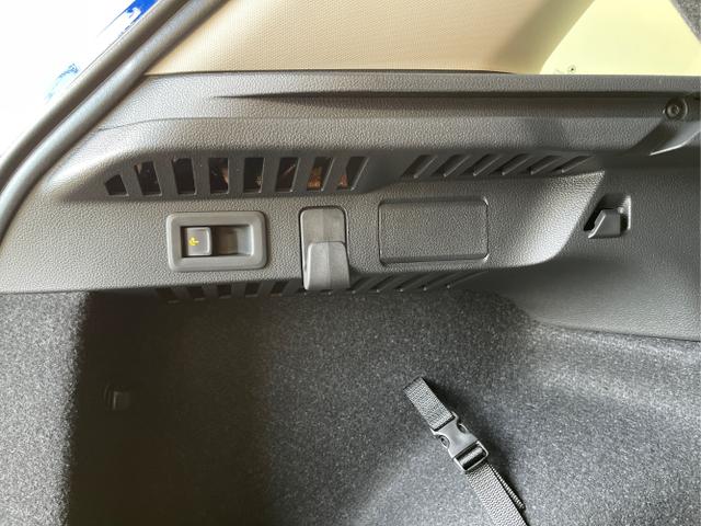 Skoda / KAMIQ / Grau / / / 115PS DSG AHK+16 Zoll Alu+Sitzheizung+App-Connect+GVL