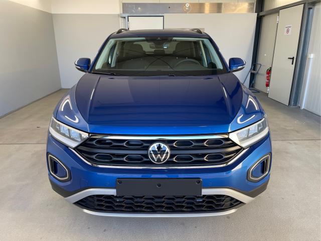 Volkswagen / T-Roc / Blau / / / 150PS AHK+Keyless+Kamera+ACC+Sitzheiz+Climatronic+Alu17