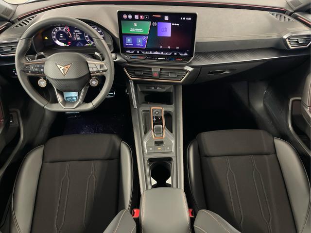 Cupra / Leon Sportstourer / Grau / / / 150PS eTSI DSG AHK+Edge+Kamera+IntelliDrive+Sitzheiz+Alu18+ACC