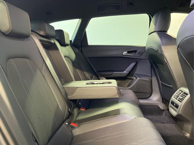 Cupra / Leon Sportstourer / Grau / / / 150PS eTSI DSG AHK+Edge+Kamera+IntelliDrive+Sitzheiz+Alu18+ACC