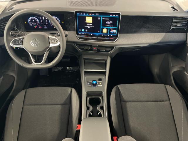 Volkswagen / Tiguan / Grau / / / 130PS eTSI DSG AHK+Kamera+Sitzheizung+App-Connect+PDC vo+hi