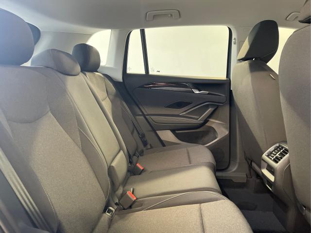 Volkswagen / Tiguan / Grau / / / 130PS eTSI DSG AHK+Kamera+Sitzheizung+App-Connect+PDC vo+hi