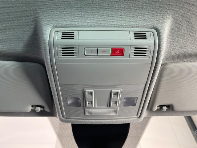 Seat / Ibiza / Blau / / / 80PS Kessy+Kamera+Climatronic+PDC+Sitzheizung+App-Connect