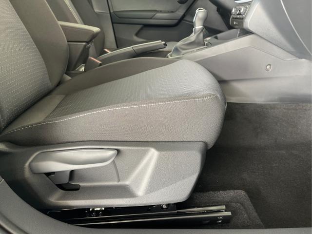 Seat / Ibiza / Blau / / / 80PS Kessy+Kamera+Climatronic+PDC+Sitzheizung+App-Connect