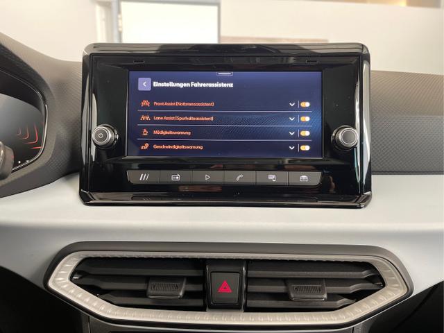 Seat / Ibiza / Wei&szlig; / / / 80PS Kessy+Kamera+Climatronic+PDC+Sitzheizung+App-Connect