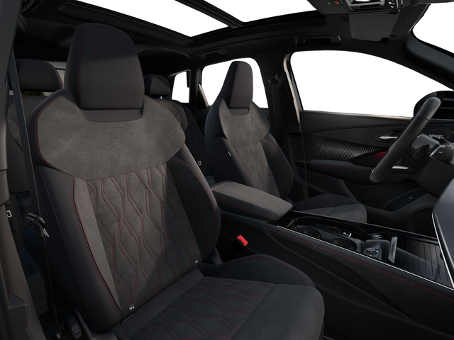 Audi Q3 NEU TFSI 265 PS quattro S line Pano+TechPro+Matrix+AHK+HUD+Alu20+KlimaPlus+DCC+SONOS 