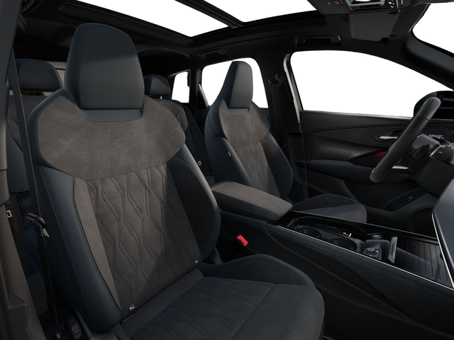 Audi Q3 NEU TFSI 265 PS quattro S line Pano+TechPro+Matrix+AHK+HUD+Alu20+KlimaPlus+DCC+SONOS 