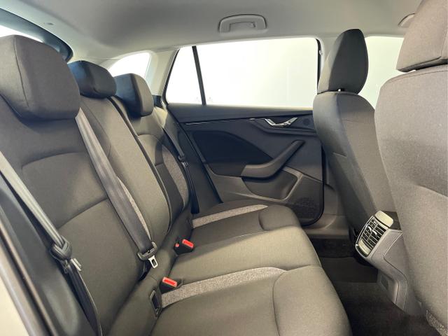 Skoda / Scala / Grau / / / 115PS GV5+AHK+Alu16+Sitzheiz+FrontAssist+Touchscreen+Lichtsensor 