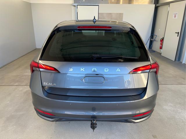 Skoda / Scala / Grau / / / 115PS DSG GV5+AHK+Kamera+Kessy+PDC+Sitzheiz+Alu16+Climatronic