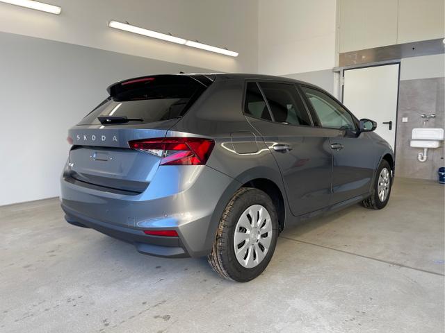 Skoda / Fabia / Grau / / / 115PS Sitzheizung+Sunset+5 Jahre Garantie+Lane Assist