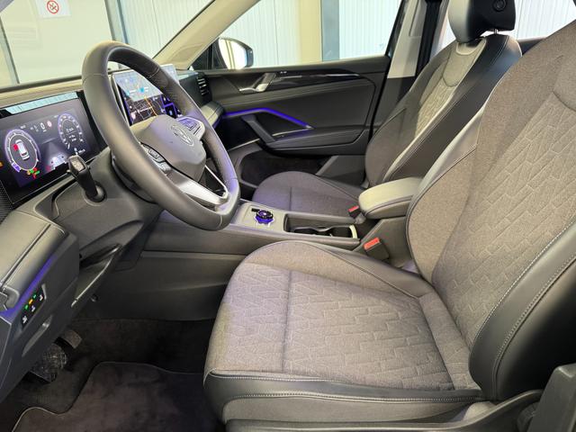 Volkswagen Tiguan LIFE 1.5 eTSI DSG M+S/AHK/360&deg;/IQ.Light/IQ.Drive/Navi/eHeck/Sitzheiz/Keyless 