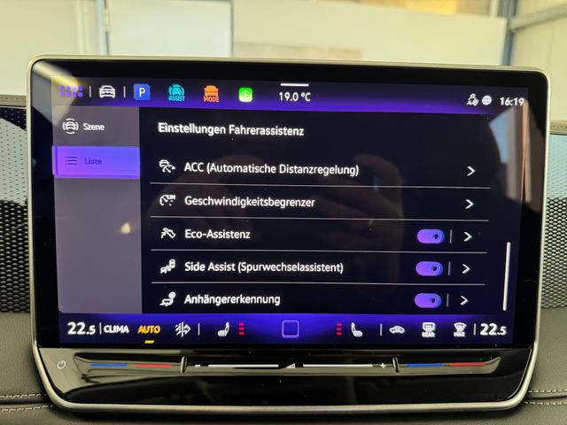 Volkswagen Tiguan LIFE 1.5 eTSI DSG M+S/AHK/360&deg;/IQ.Light/IQ.Drive/Navi/eHeck/Sitzheiz/Keyless 