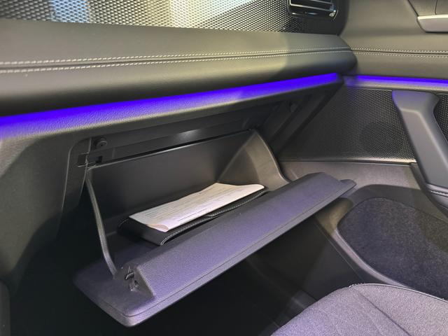 Volkswagen Tiguan LIFE 1.5 eTSI DSG M+S/AHK/360&deg;/IQ.Light/IQ.Drive/Navi/eHeck/Sitzheiz/Keyless 