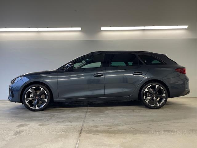 Cupra / Leon Sportstourer / Grau / / / 150PS TDI DSG AHK+Matrix+Navi+Kessy+Kamera+SideAssist+Sitzheiz+Alu18