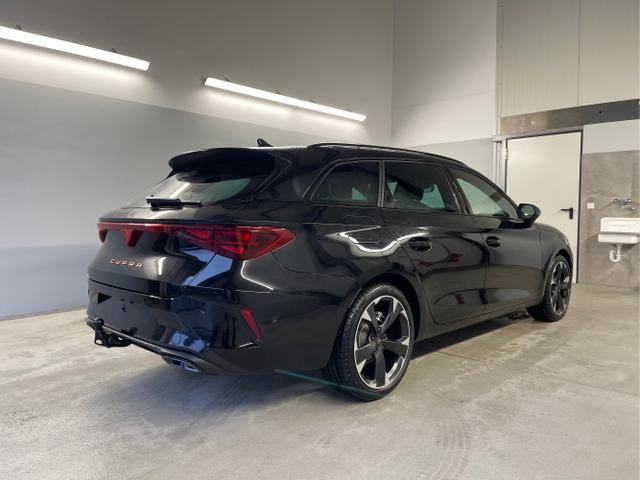 Cupra / Leon Sportstourer / Schwarz / / / 150PS TDI DSG AHK+Matrix+Navi+Kessy+Kamera+SideAssist+Sitzheiz+Alu18