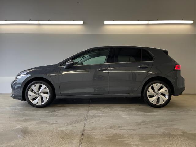Volkswagen / Golf / Grau / / / 1.5 eHybrid 150kW/204PS DSG IQ.Light+Navi+Travel Assist+HUD+Winterpaket