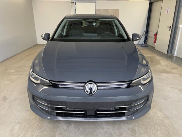 Volkswagen / Golf / Grau / / / 1.5 eHybrid 150kW/204PS DSG IQ.Light+Navi+Travel Assist+HUD+Winterpaket