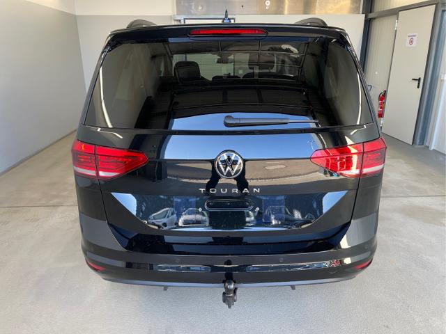 Volkswagen / Touran / Schwarz / / / 150PS 7Si+IQ.Light+TrailerAss+Cam+Navi+Kamera+Alarm+Kessy+App-Connect
