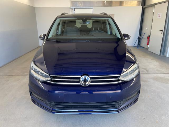 Volkswagen Touran - Comfortline 150PS 7Si+IQ.Light+TrailerAss+Cam+Navi+Kamera+Alarm+Kessy+App-Connect