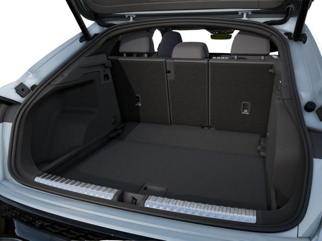 Audi Q3 Sportback NEU TFSI 265 PS quattro S line Pano+TechPro+Matrix+AHK+HUD+Alu20+KlimaPlus+DCC+SONOS 