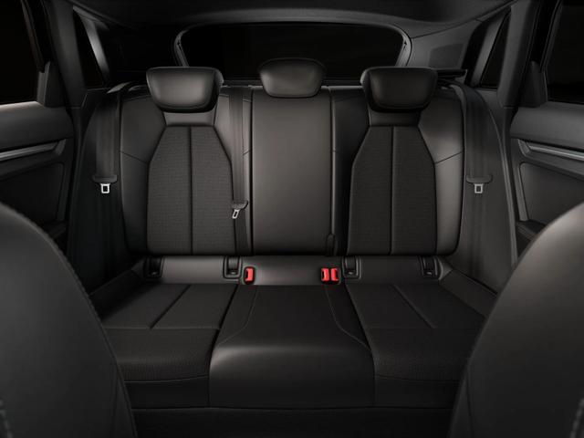 Audi A3 Sportback S line TFSI 204PS S-tronic quattro 2xS line+Matrix+18Zoll+Navi+AHK 