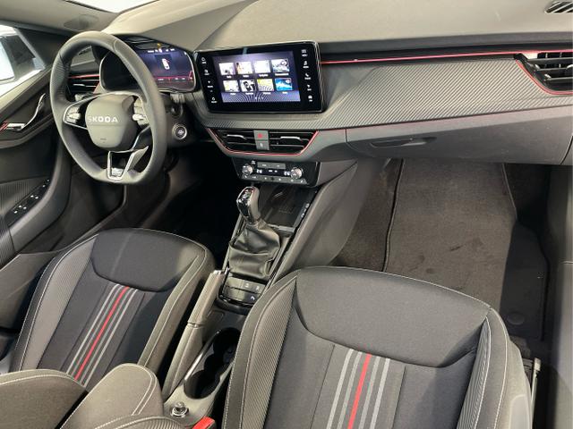 Skoda / KAMIQ / Wei&szlig; / / / 115PS DSG AHK+Navi+Matrix+GV5+Pano+Kessy+Kamera+Alu17+Sitzheiz