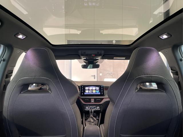 Skoda / KAMIQ / Wei&szlig; / / / 115PS DSG AHK+Navi+Matrix+GV5+Pano+Kessy+Kamera+Alu17+Sitzheiz