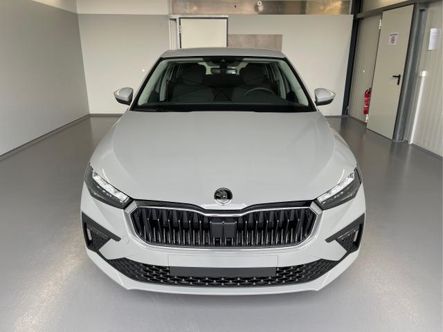 Skoda Scala - 115PS GV5+AHK+Alu16+Sitzheiz+FrontAssist+Touchscreen+Lichtsensor