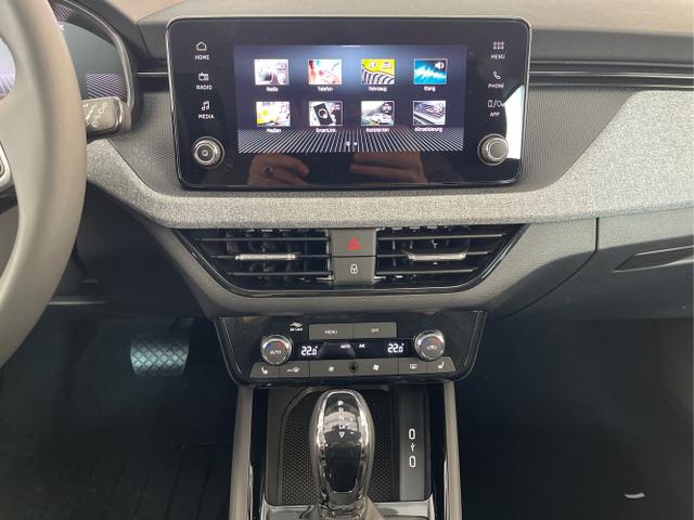 Skoda / Scala / Schwarz / / / 115PS DSG GV5+AHK+Kamera+Kessy+PDC+Sitzheiz+Alu16+Climatronic