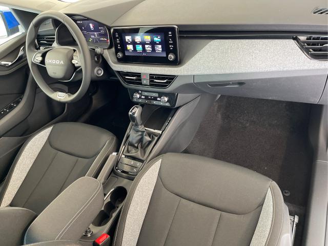 Skoda / Scala / Schwarz / / / 115PS DSG GV5+AHK+Kamera+Kessy+PDC+Sitzheiz+Alu16+Climatronic