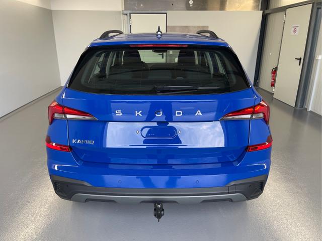 Skoda / KAMIQ / Blau / / / 115PS AHK+Kessy+PDC vo+hi+Alarm+Kamera+Climatronic+App Connect 
