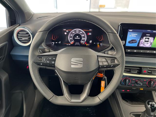 Seat / Ibiza / Schwarz / / / 95PS Kamera+ACC+GV5+App-Conect+Sitzheizung+ParkPilot hinten