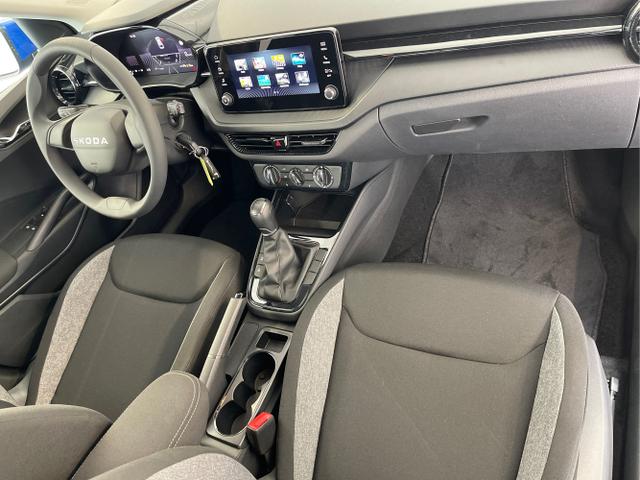 Skoda / Fabia / Blau / / / 115PS Sitzheizung+Sunset+5 Jahre Garantie+Lane Assist