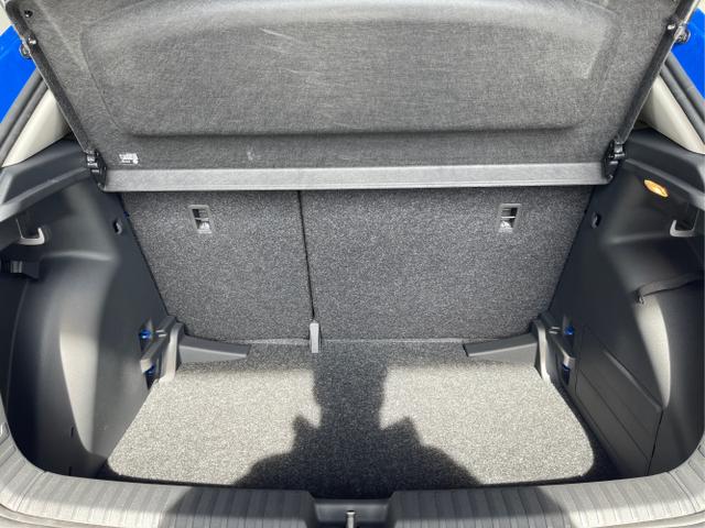 Skoda / Fabia / Blau / / / 115PS Sitzheizung+Sunset+5 Jahre Garantie+Lane Assist