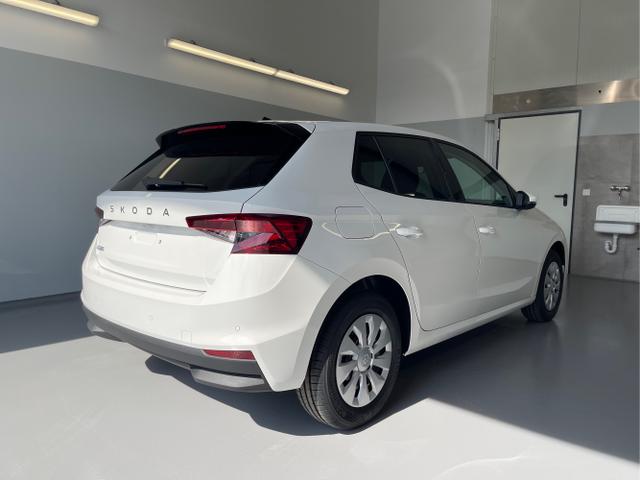 Skoda / Fabia / Wei&szlig; / / / 115PS Sitzheizung+Sunset+5 Jahre Garantie+Lane Assist