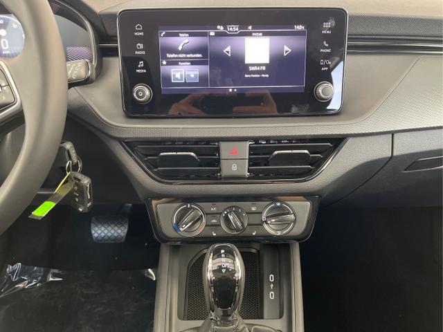 Skoda / Scala / Wei&szlig; / / / 115PS DSG GV5+AHK+Alu16+PDC+Sitzheizung+App-Connect