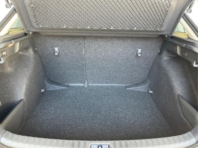 Skoda / Scala / Grau / / / 115PS DSG GV5+AHK+Alu16+PDC+Sitzheizung+App-Connect