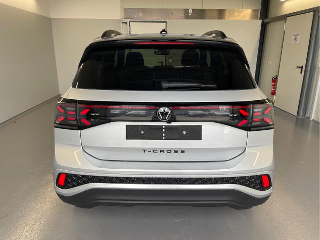 Volkswagen / T-Cross / Silber / / / 150PS DSG GV5+Navi+IQ.Light+AHK+Black+Cam+Keyless+Side+Climatronic