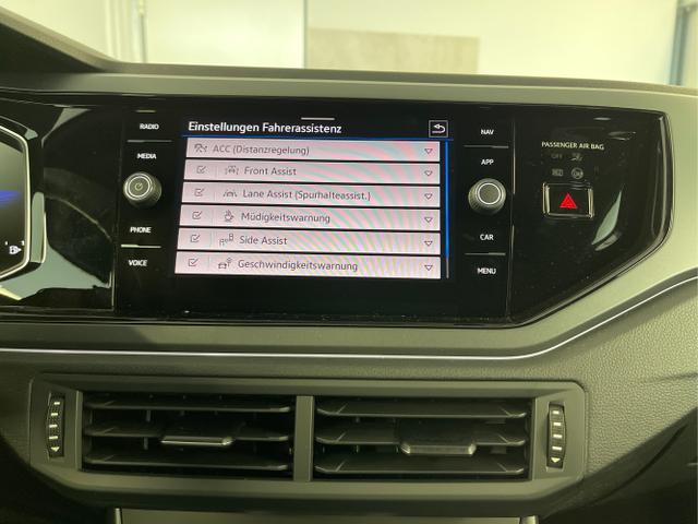 Volkswagen / Taigo / Schwarz / / / 150PS DSG Black Style+AHK