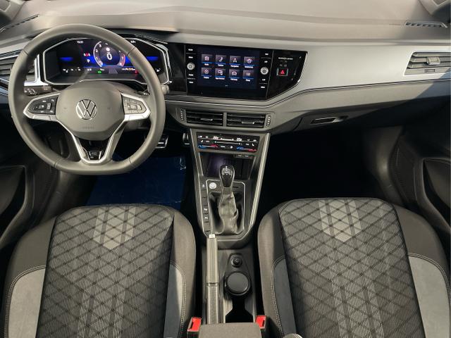 Volkswagen / Taigo / Schwarz / / / 150PS DSG Black Style+AHK